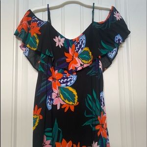 Floral shoulder cut-out top